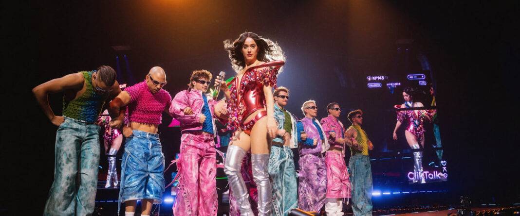 Katy Perry: The Lifetimes Tour – Live from Paris